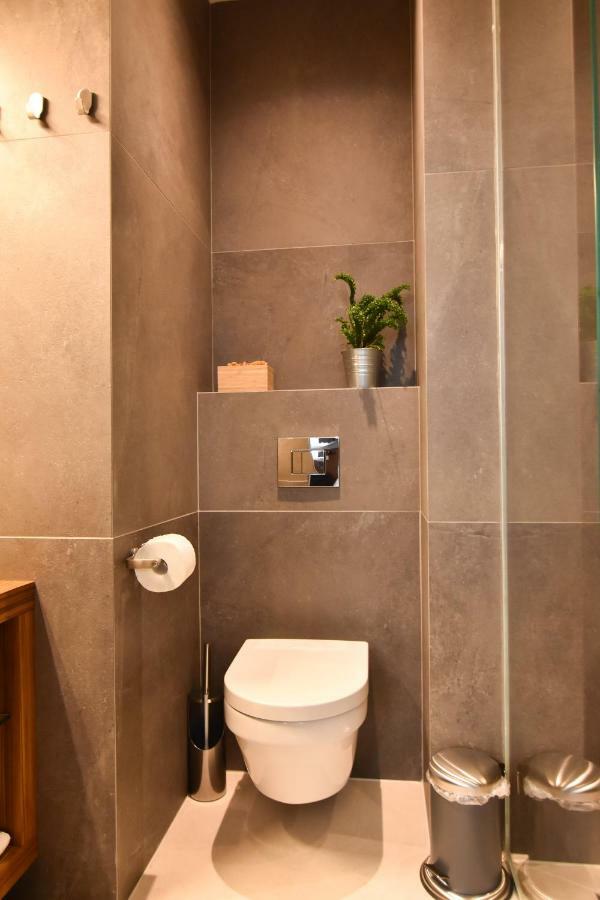 Karlo Main Square Apartments 1 萨格勒布 外观 照片