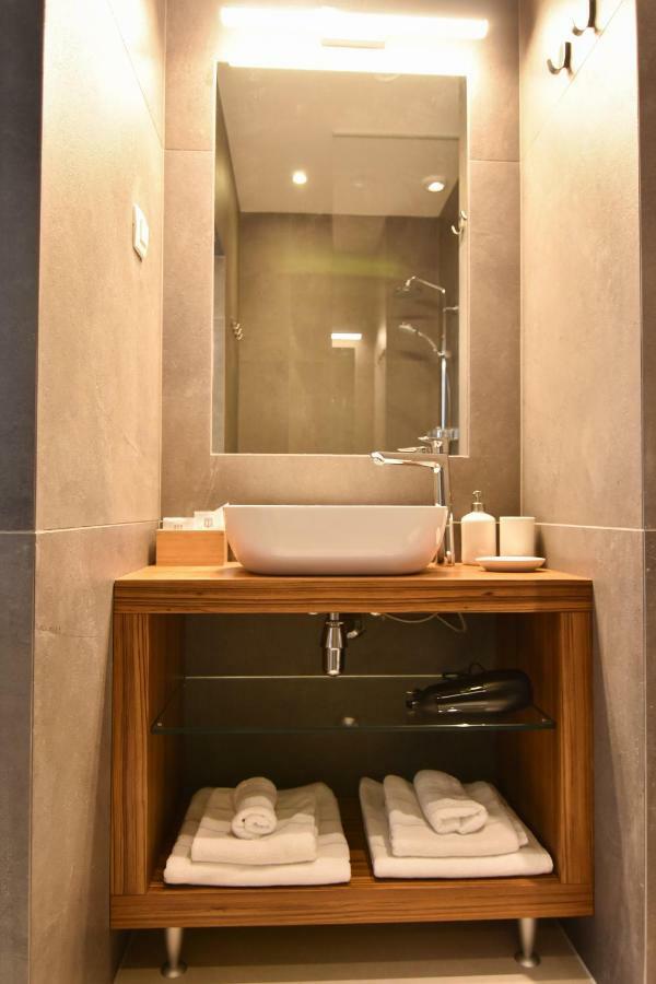 Karlo Main Square Apartments 1 萨格勒布 外观 照片
