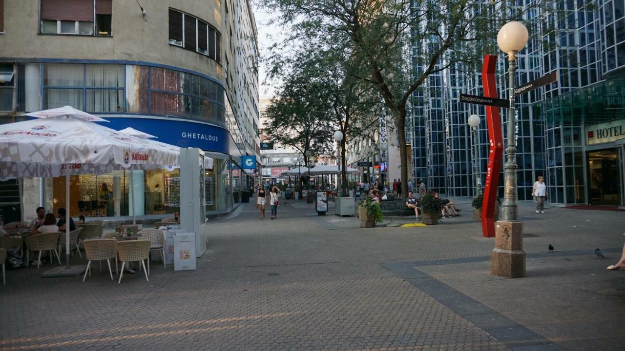 Karlo Main Square Apartments 1 萨格勒布 外观 照片