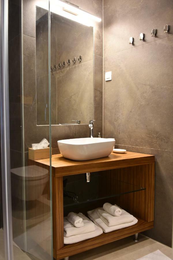 Karlo Main Square Apartments 1 萨格勒布 外观 照片